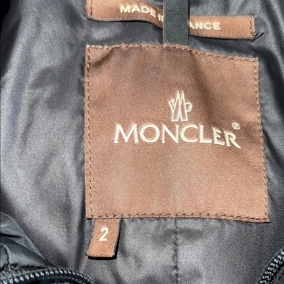 MONTCLER Jacket - Picture 3 of 11